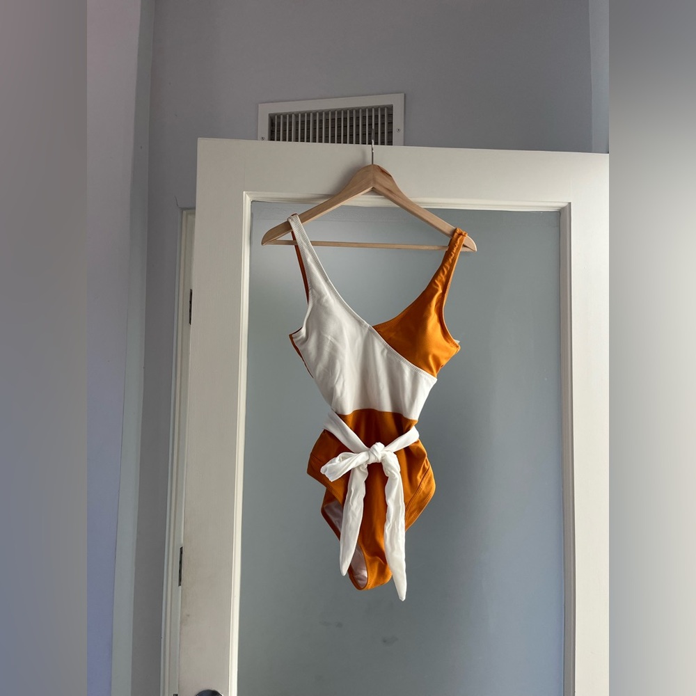 Cupshe Vibrant Orange and White Swimsuit